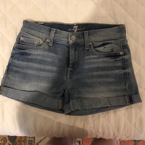 7 For All Mankind Jean shorts sz 24